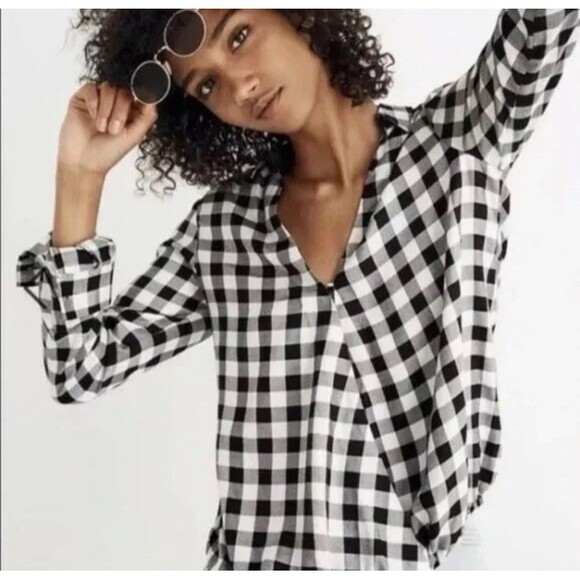 Madewell Buffalo Check Plaid Wrap Front Shirt Size Small Black White - Picture 2 of 13